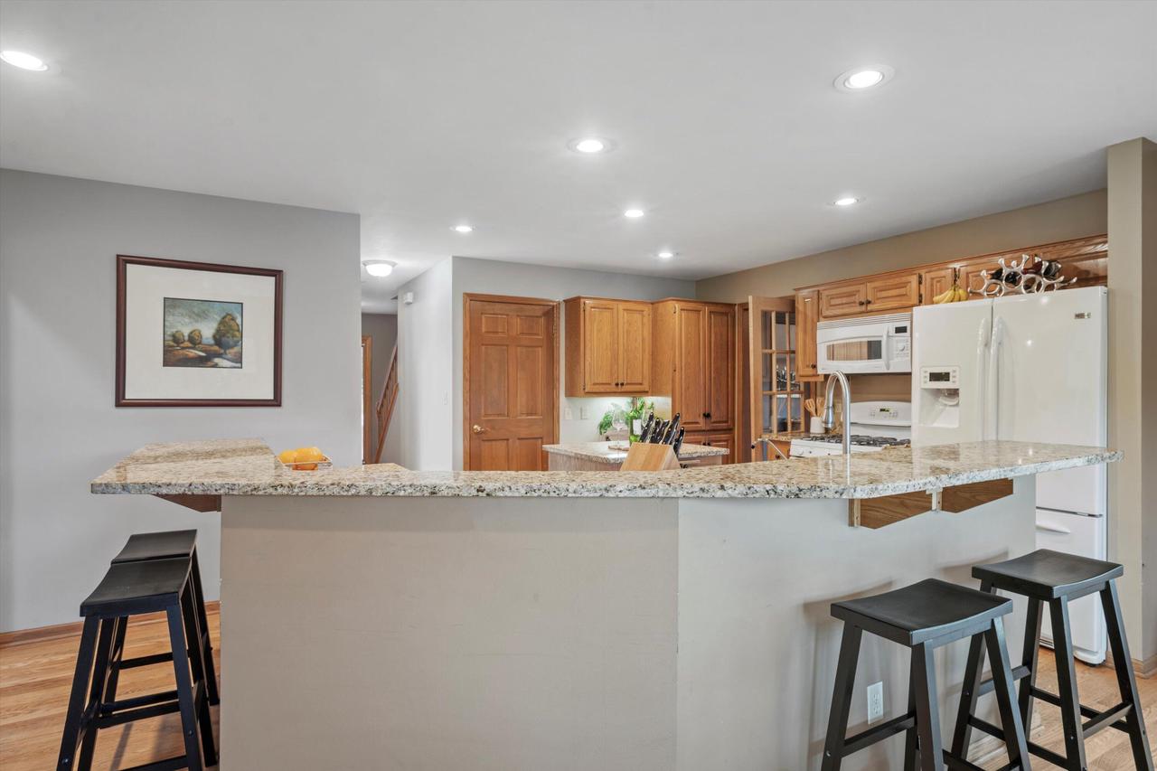 2600 Whitby COURT