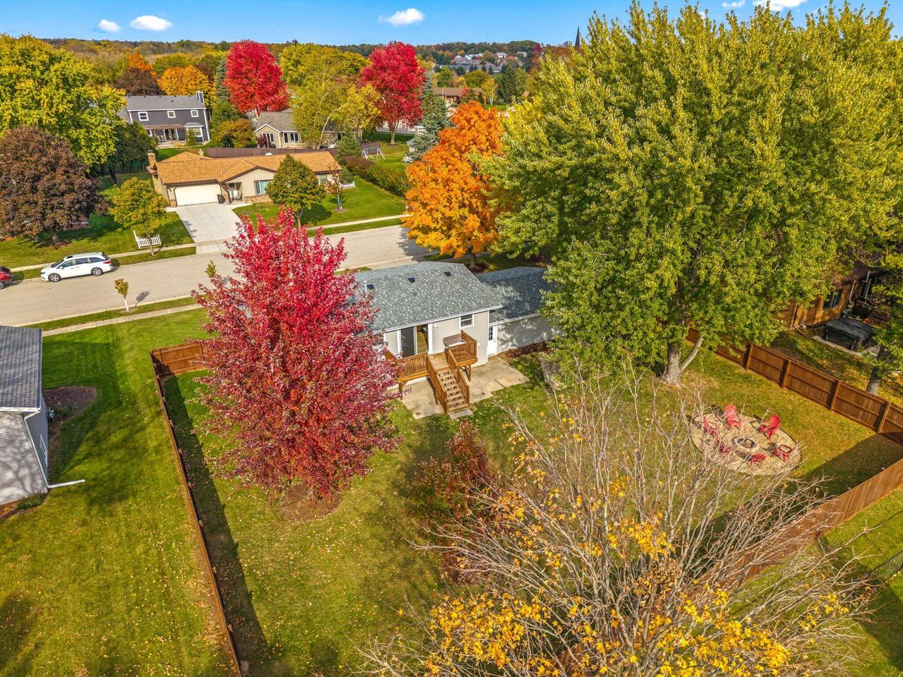 247 Sunny Hill LANE