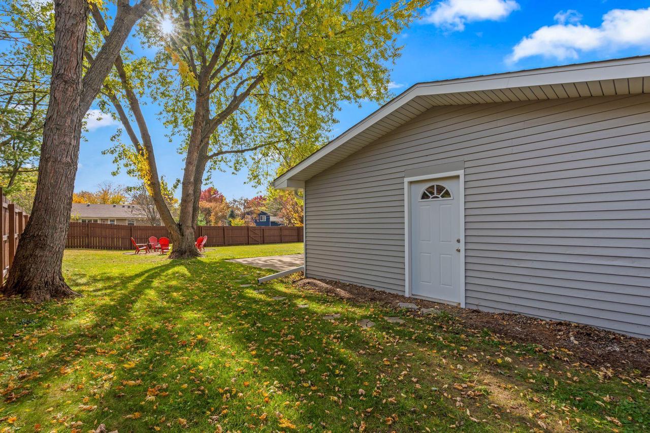 247 Sunny Hill LANE