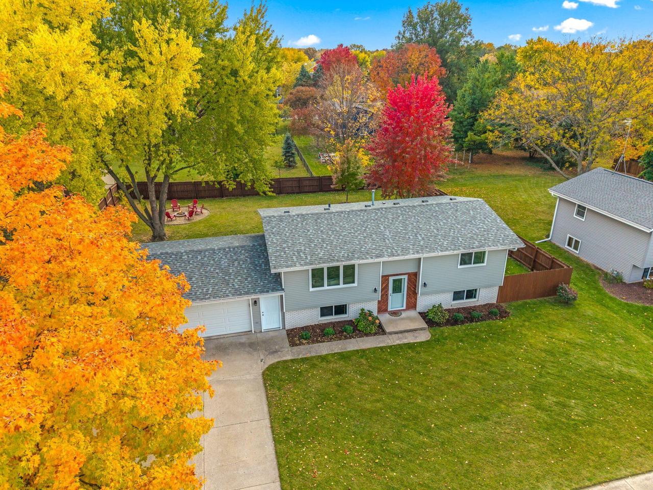 247 Sunny Hill LANE