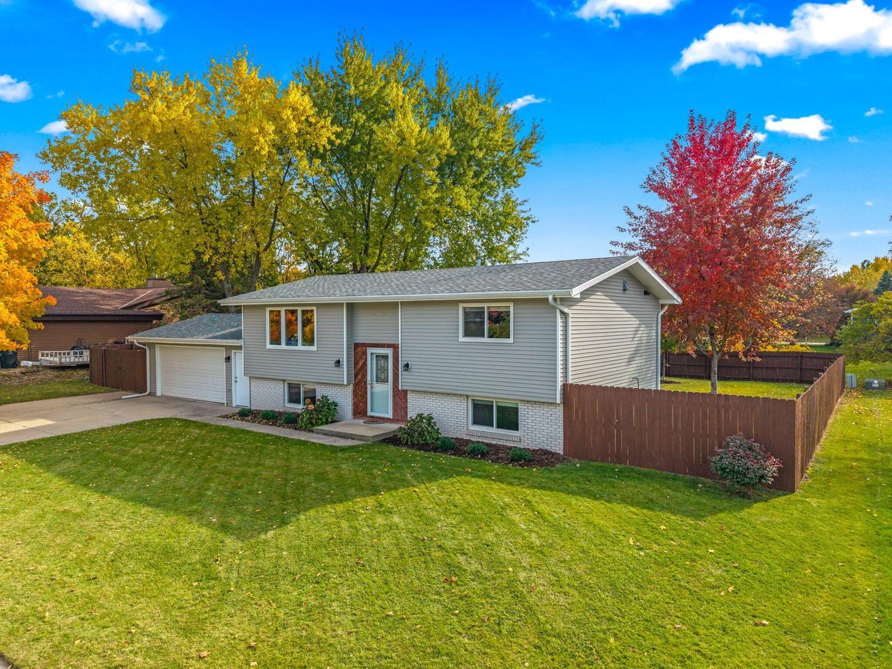 247 Sunny Hill LANE