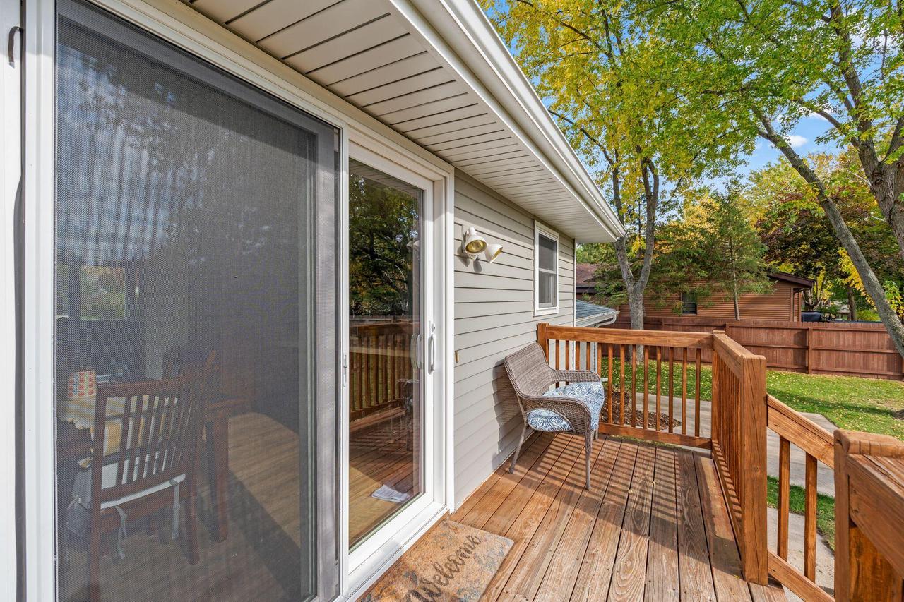 247 Sunny Hill LANE