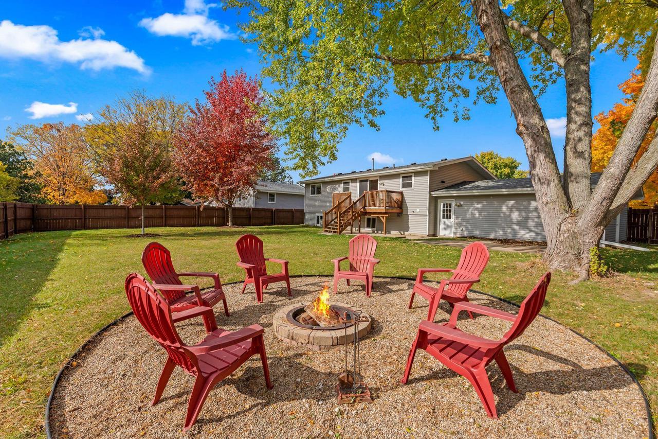 247 Sunny Hill LANE