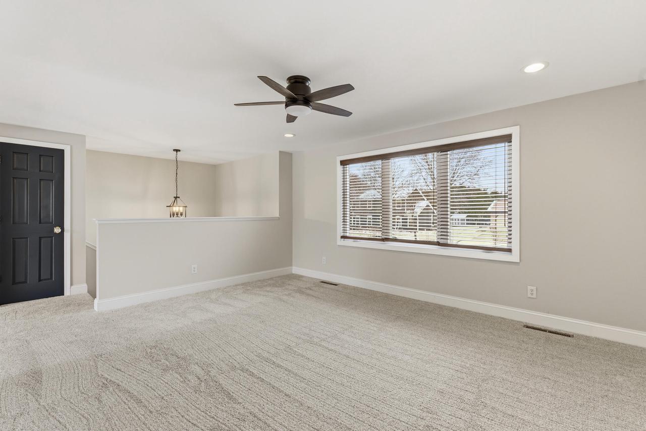 247 Sunny Hill LANE