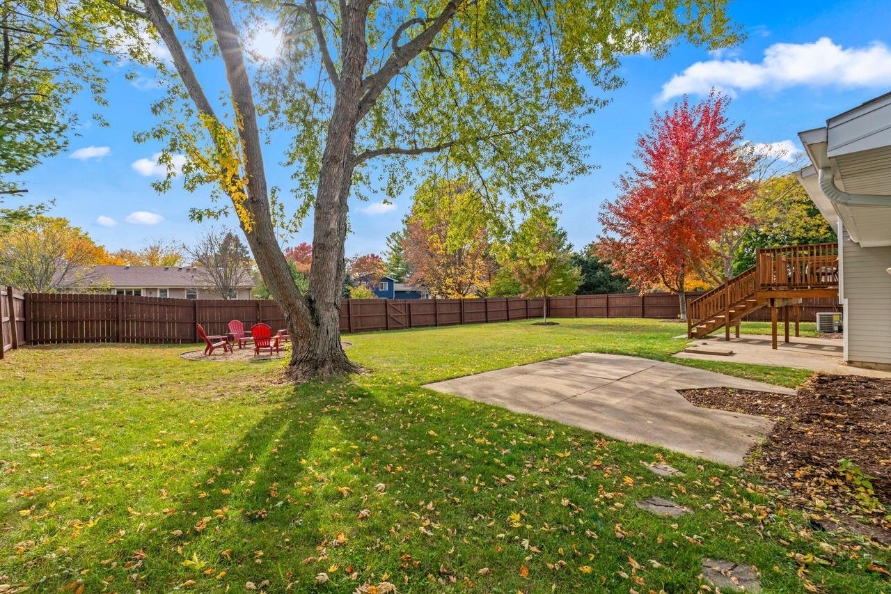 247 Sunny Hill LANE