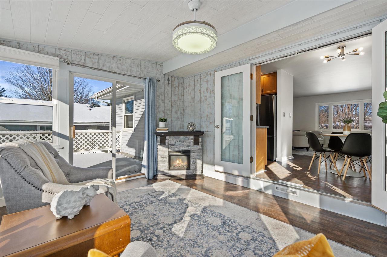 711 East Harvard STREET