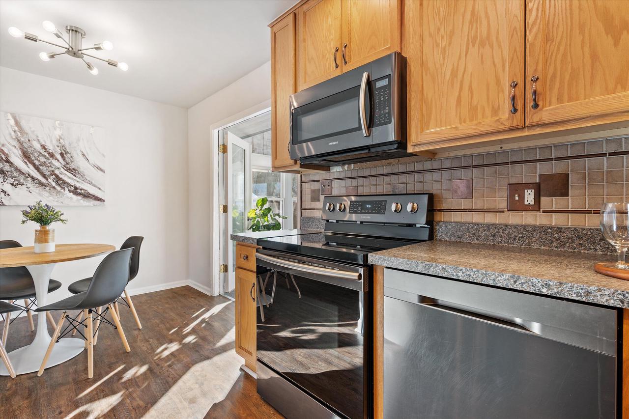 711 East Harvard STREET