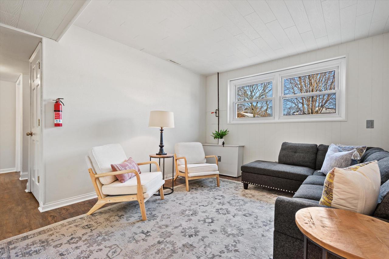 711 East Harvard STREET