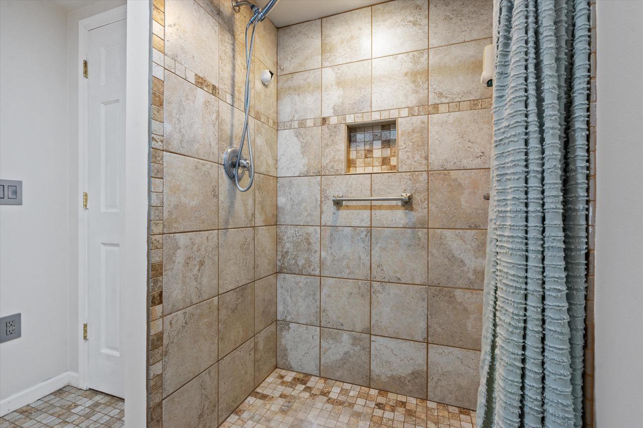 711 East Harvard STREET