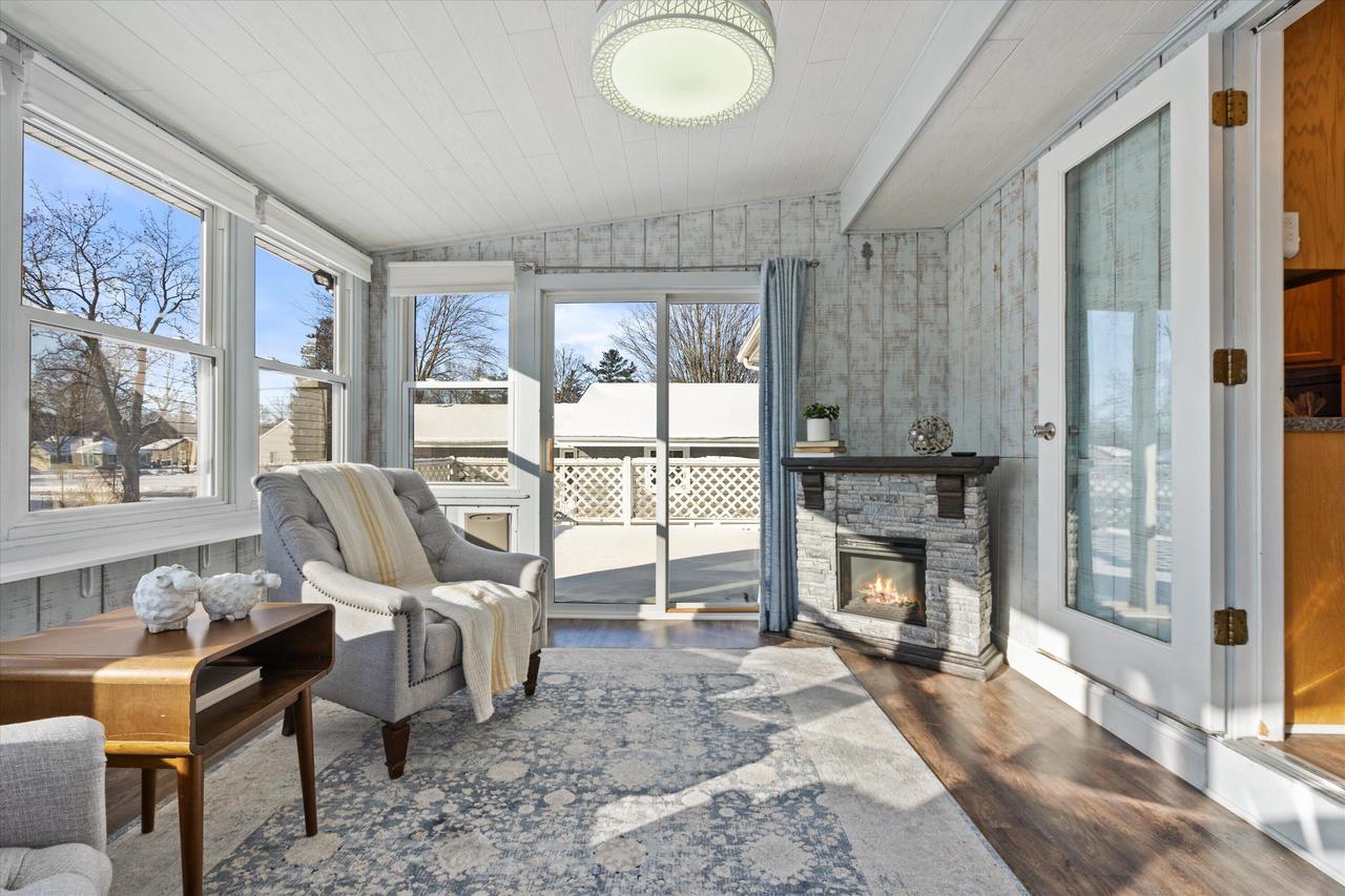 711 East Harvard STREET