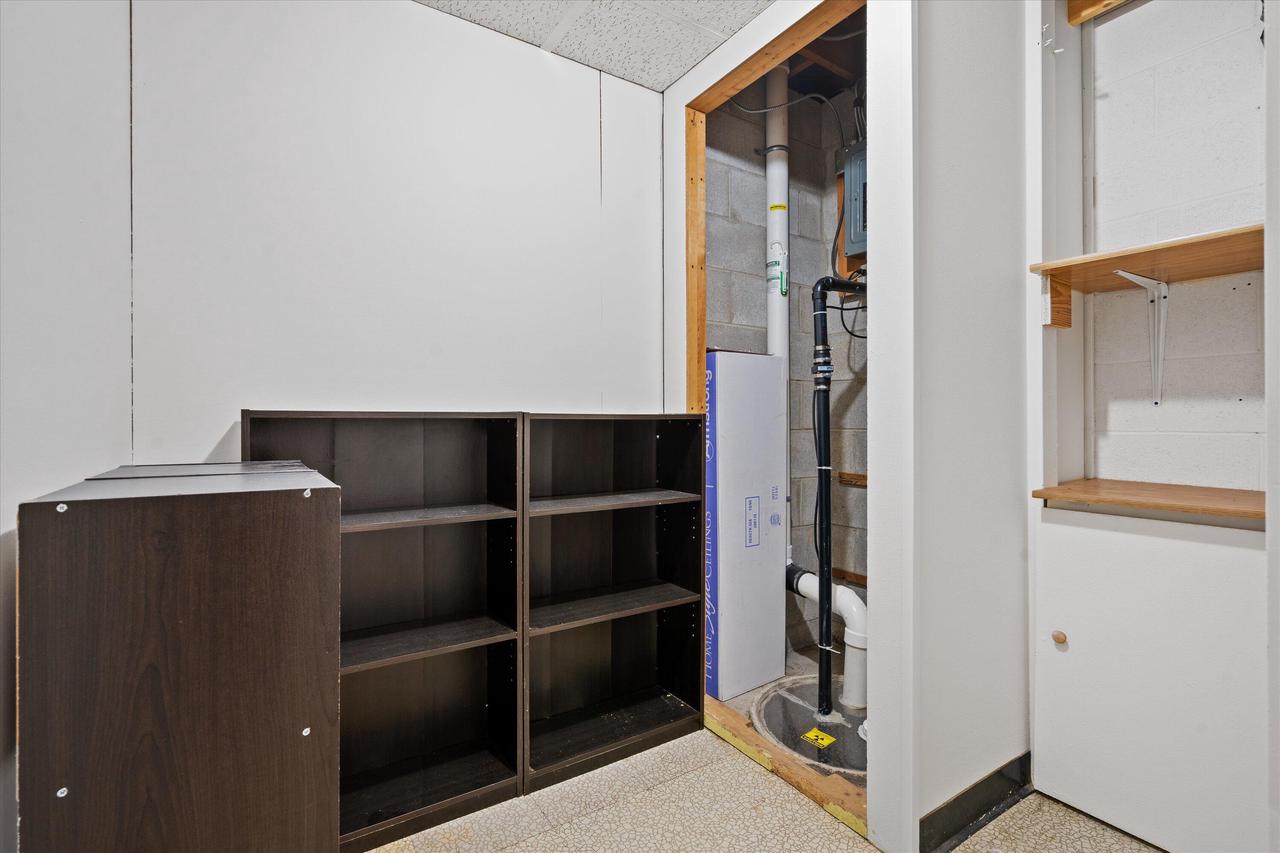 711 East Harvard STREET