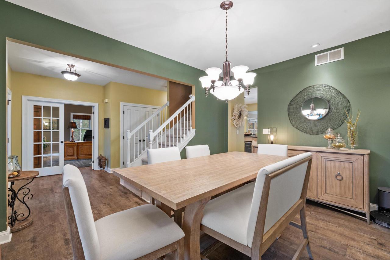 W285N7383 Bark River ROAD