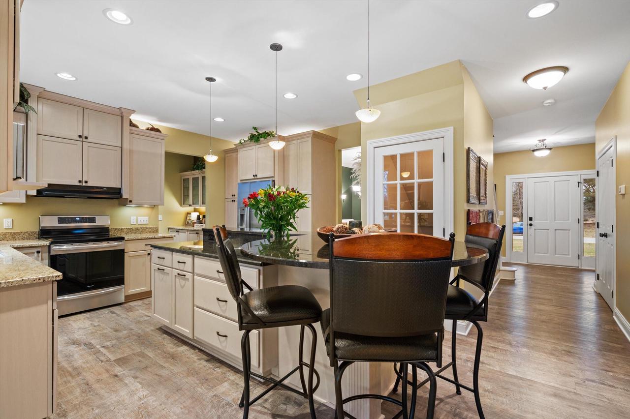 W285N7383 Bark River ROAD