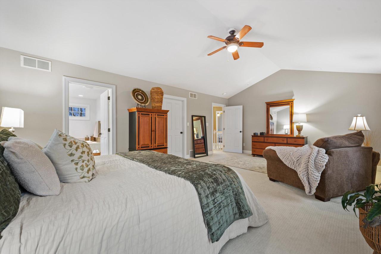 W285N7383 Bark River ROAD