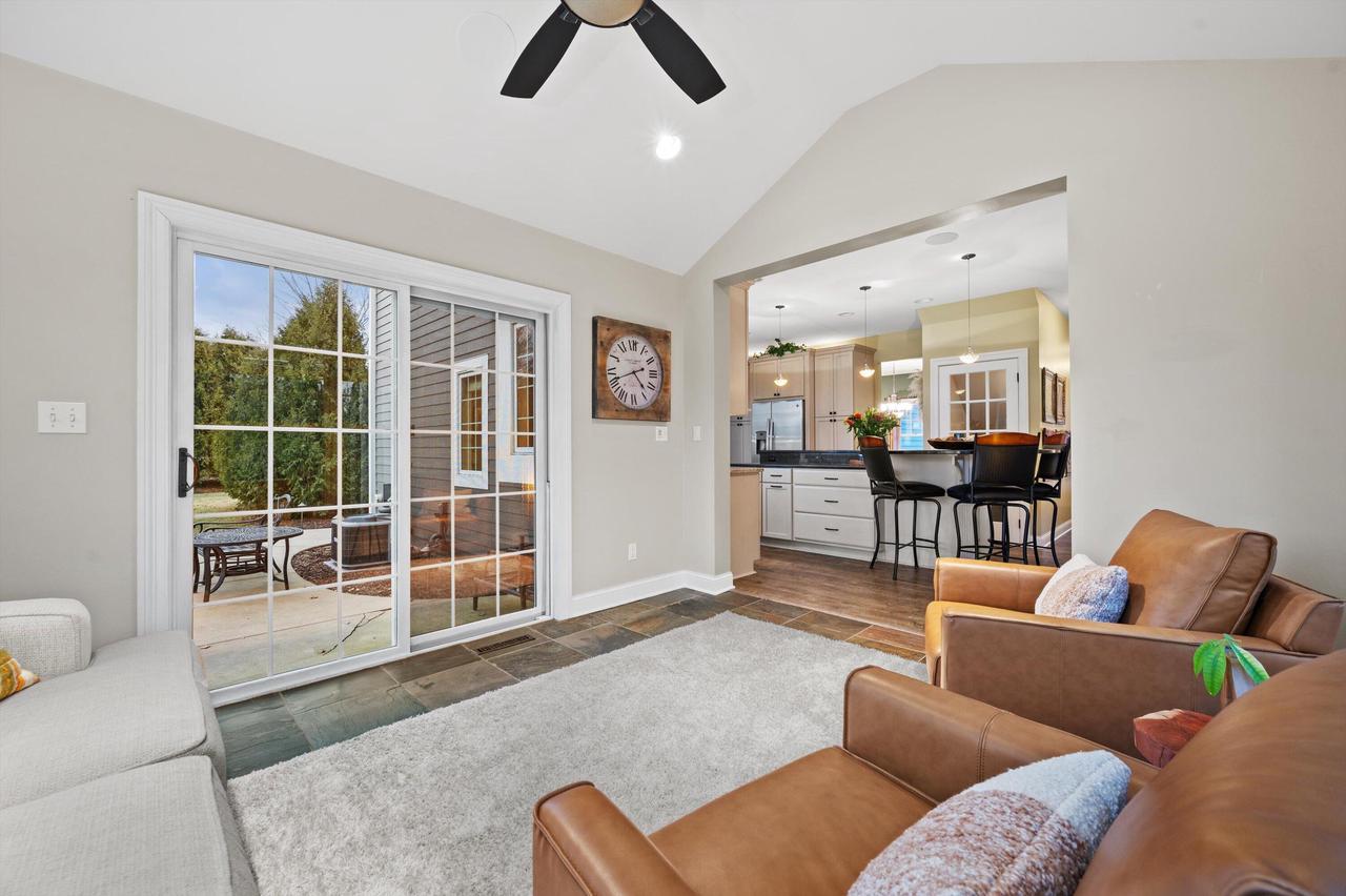 W285N7383 Bark River ROAD