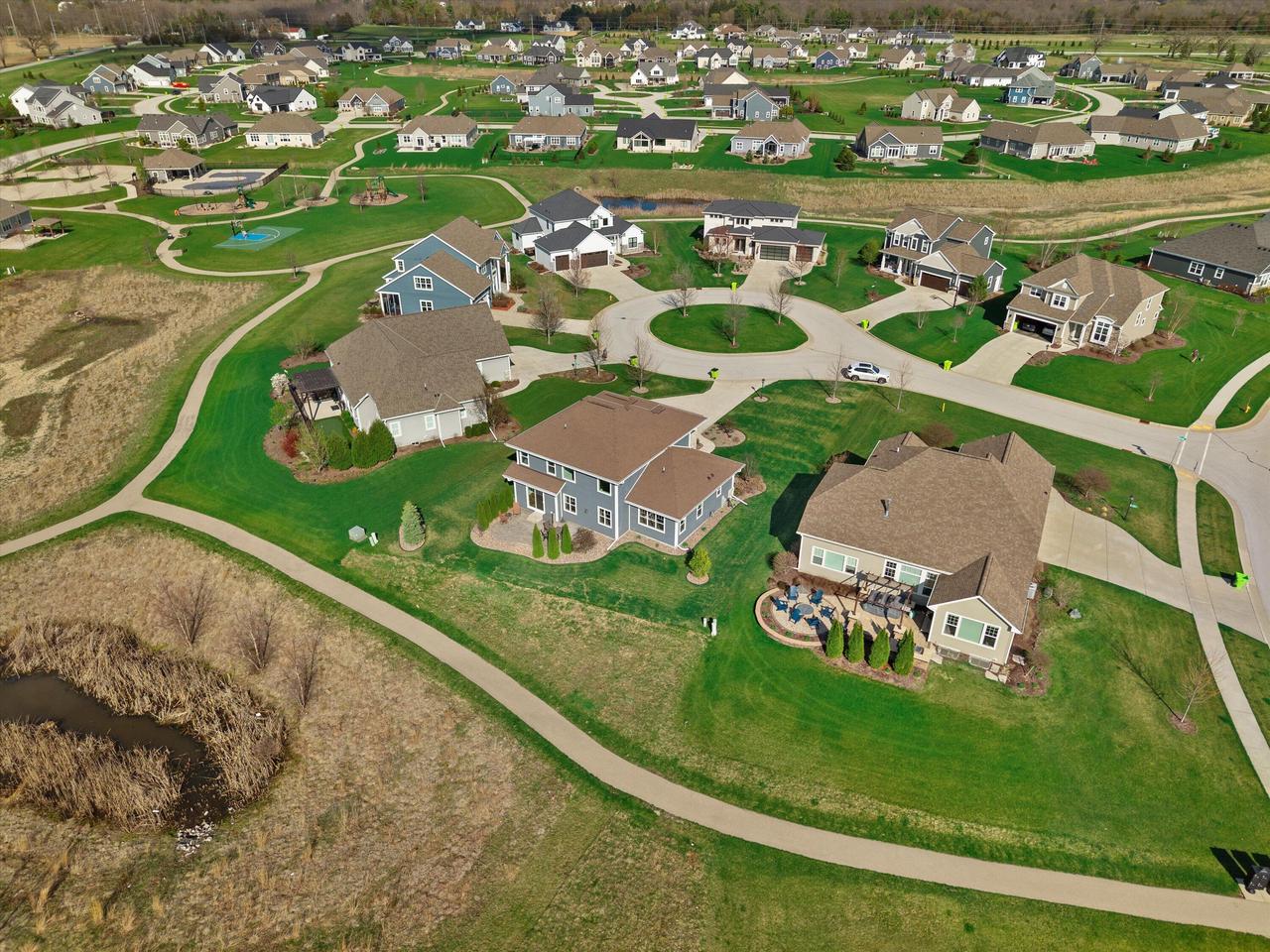 3105 Mendota COURT