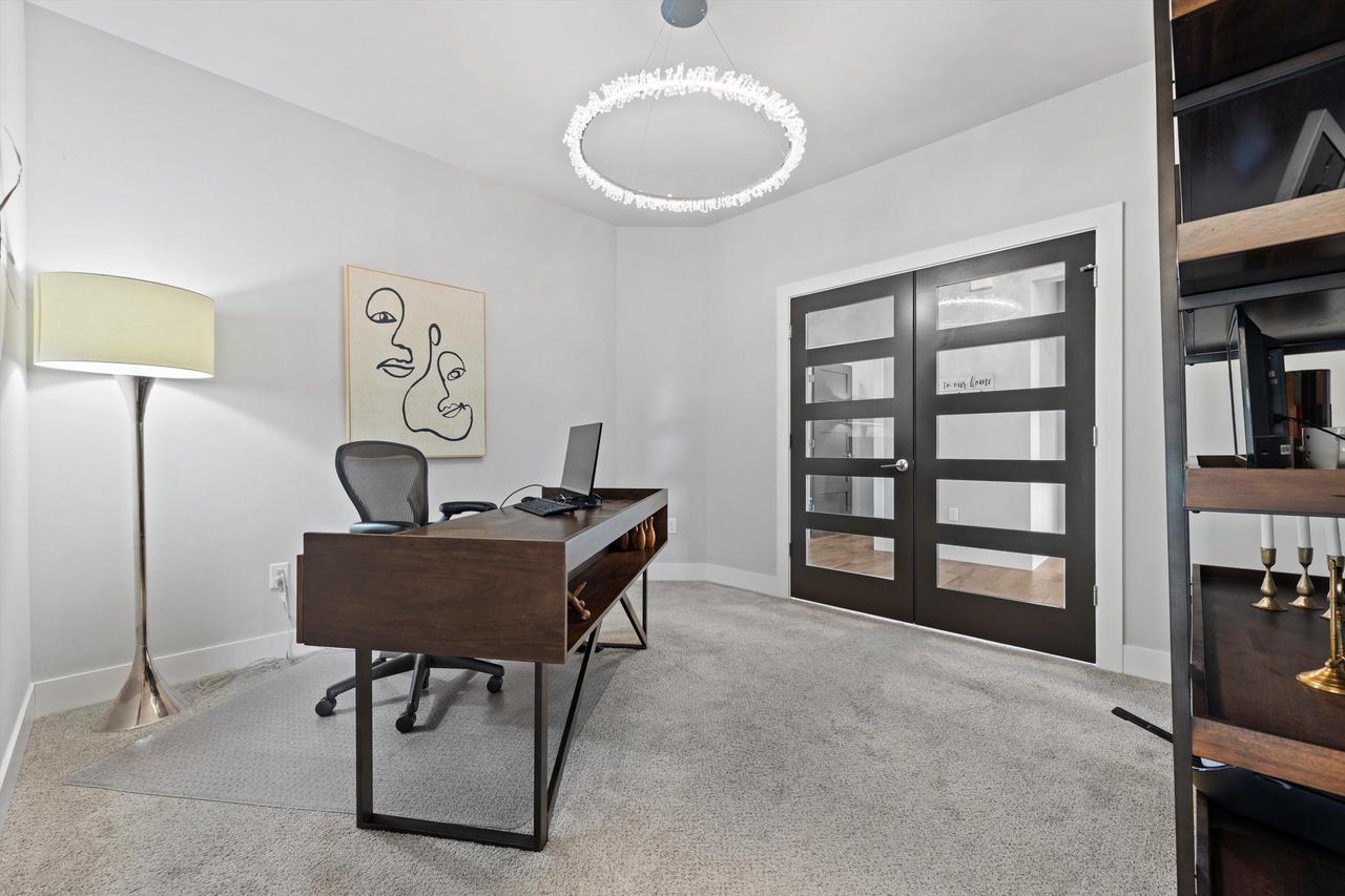 3105 Mendota COURT