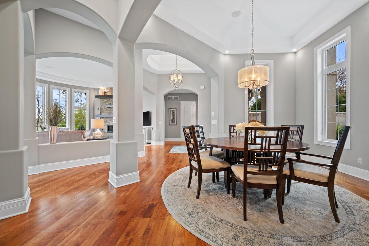 W356N5136 Lakeshore DRIVE