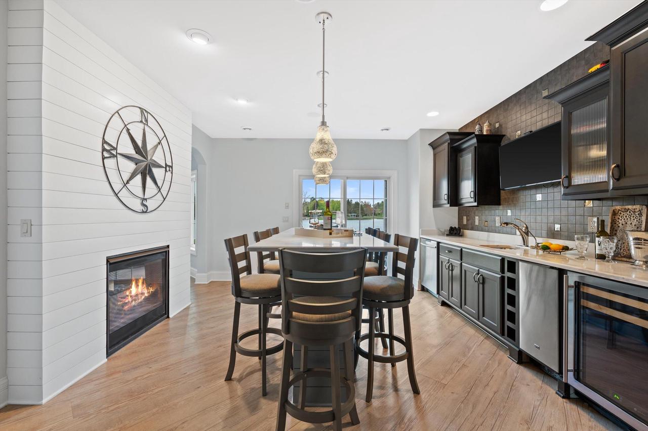 W356N5136 Lakeshore DRIVE