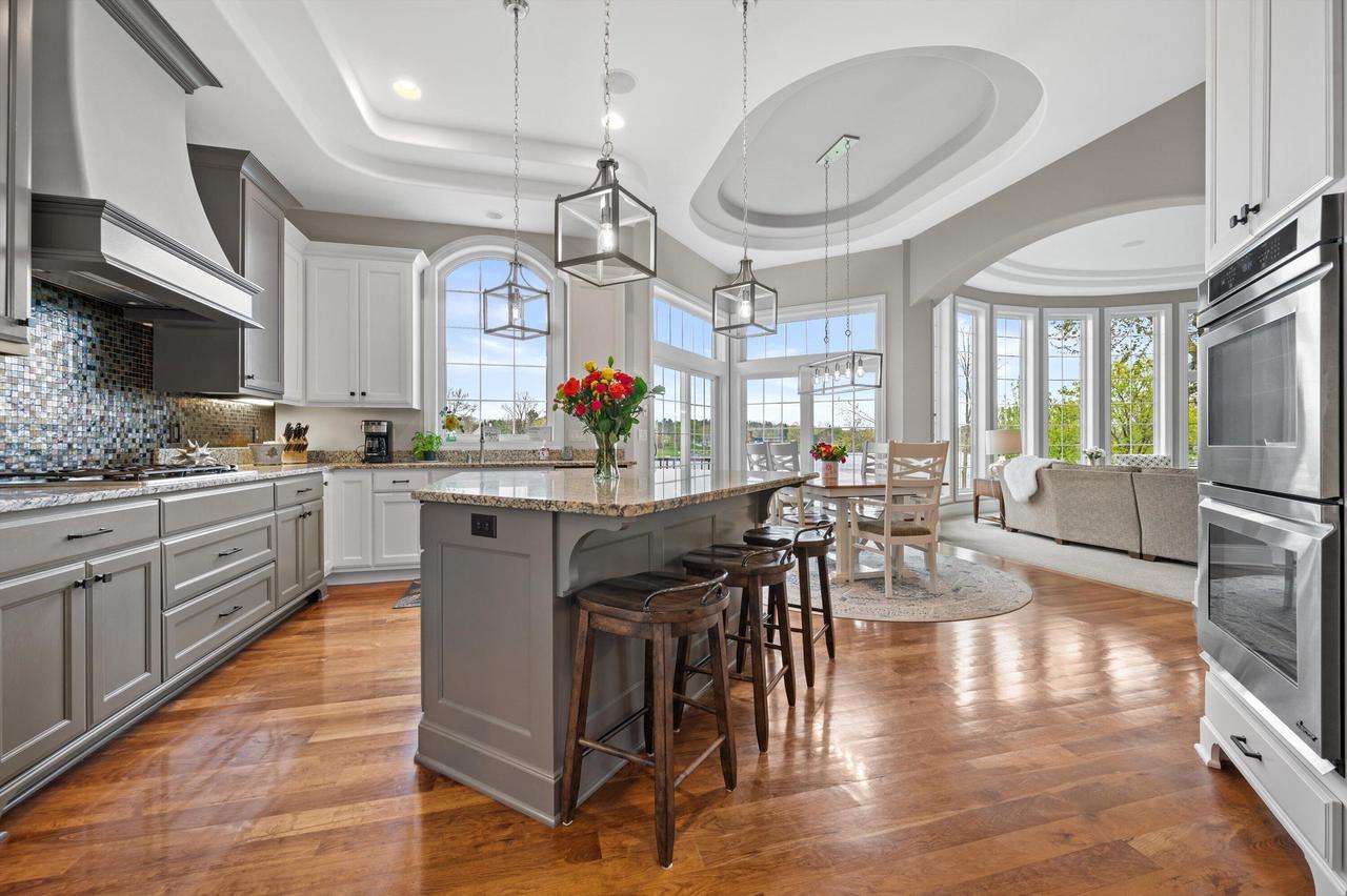 W356N5136 Lakeshore DRIVE