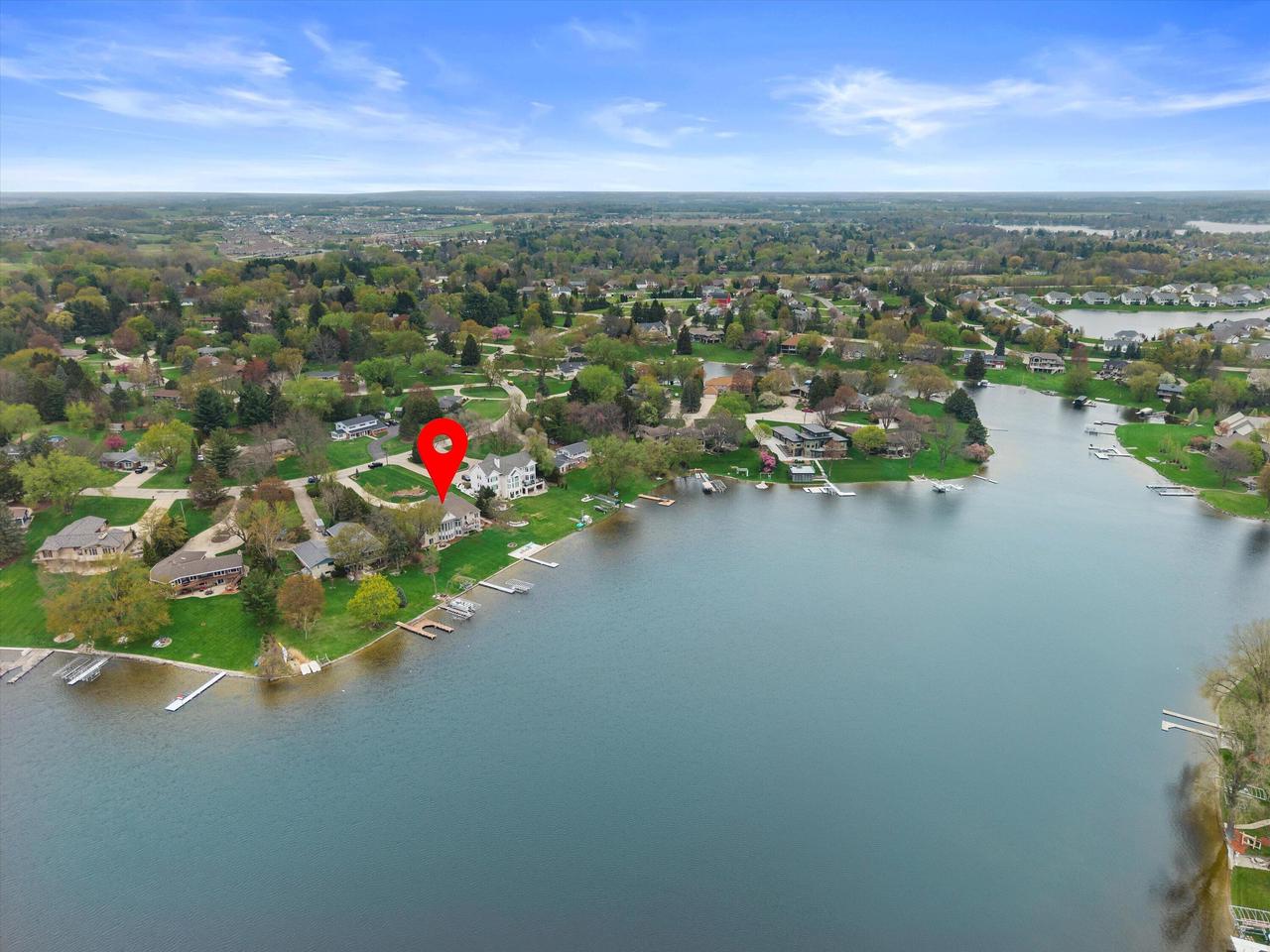 W356N5136 Lakeshore DRIVE