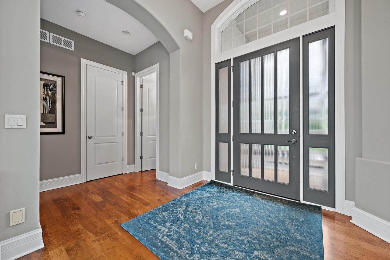 W356N5136 Lakeshore DRIVE