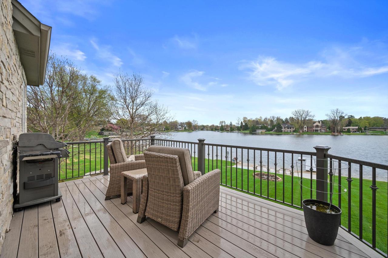 W356N5136 Lakeshore DRIVE