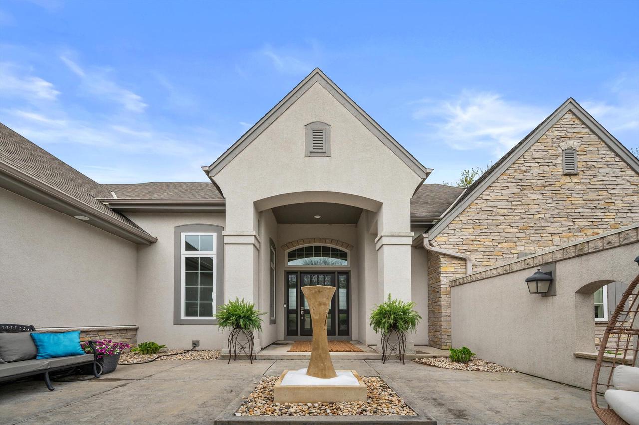 W356N5136 Lakeshore DRIVE
