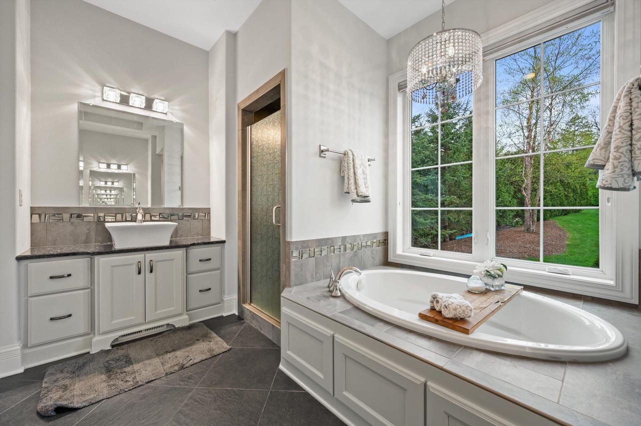 W356N5136 Lakeshore DRIVE