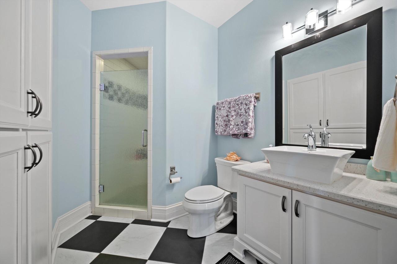 W356N5136 Lakeshore DRIVE
