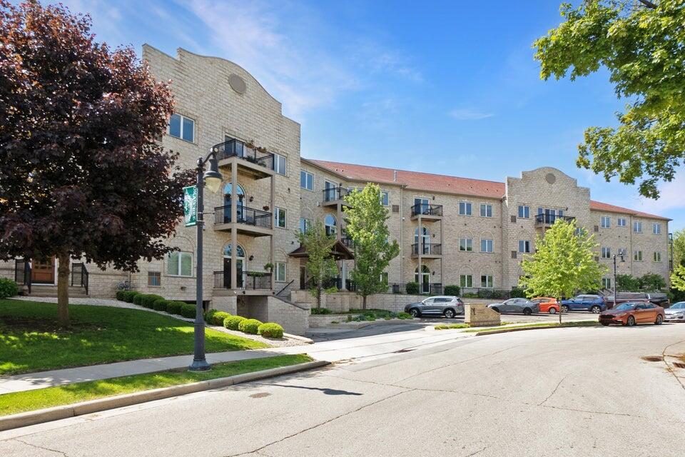 N51W34861 Wisconsin AVENUE 3113