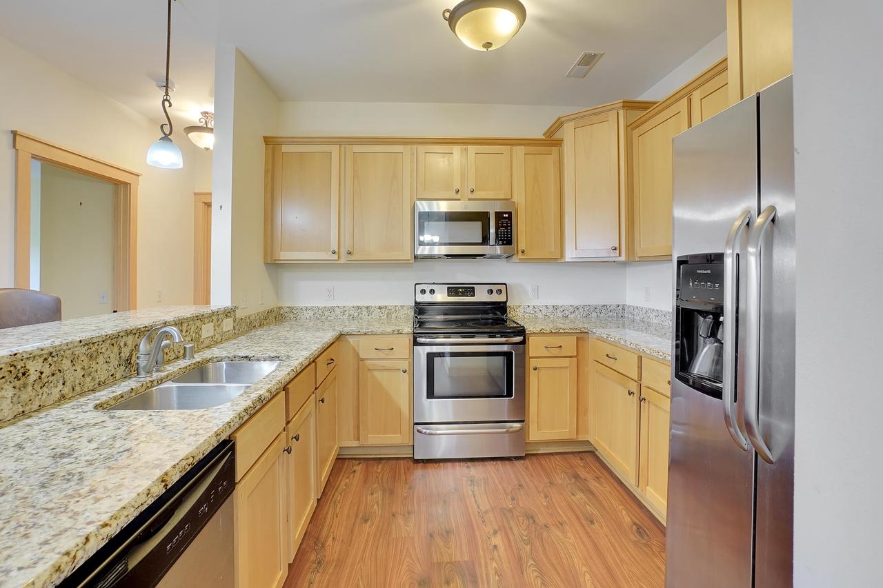 N51W34861 Wisconsin AVENUE 3113