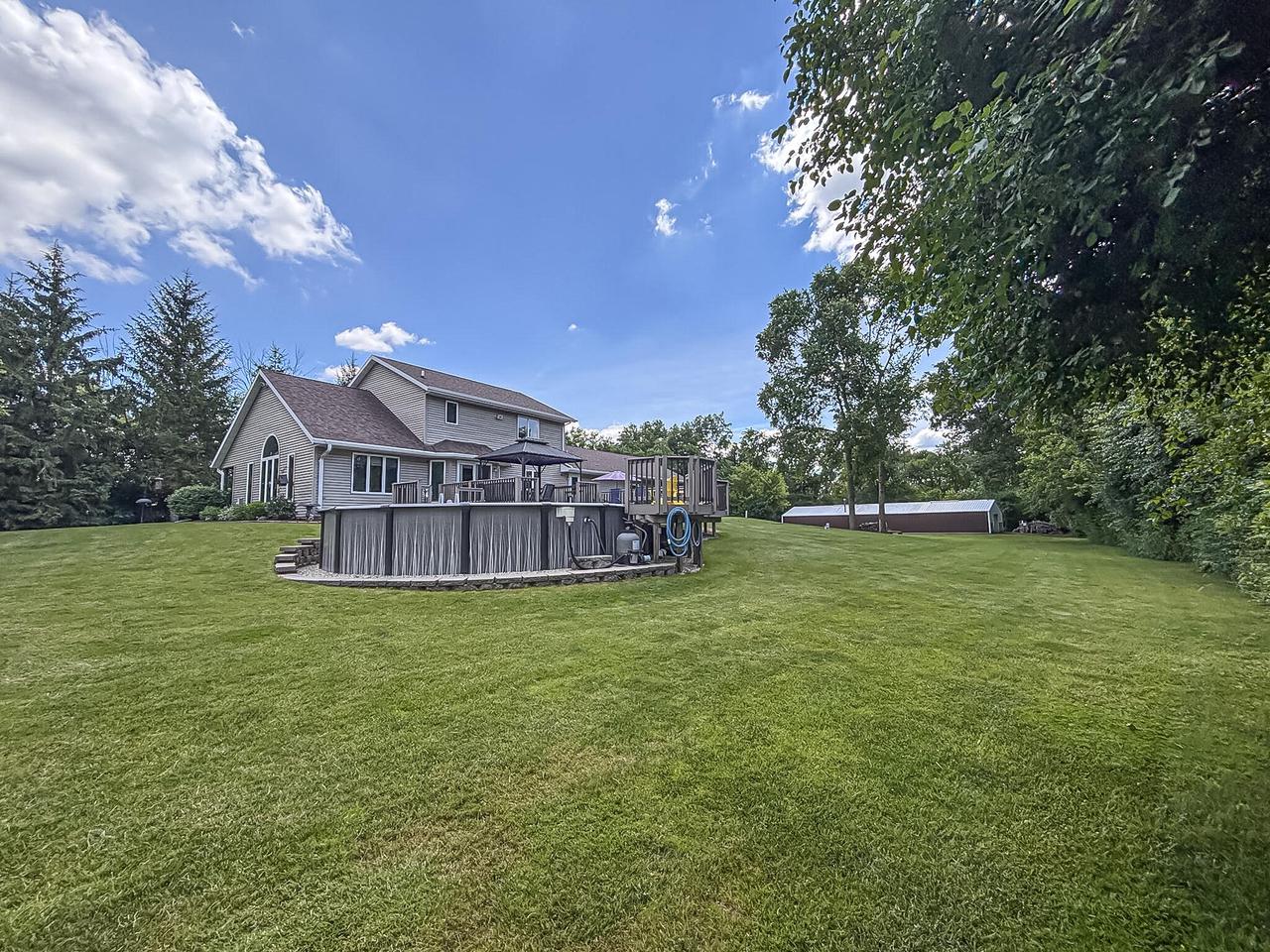 N5833 County Road F