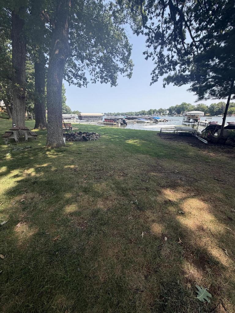 W342N4861 W Lindy LANE