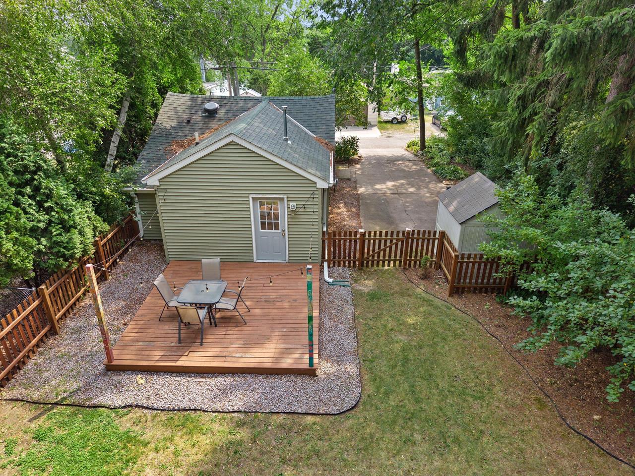 W342N4861 W Lindy LANE