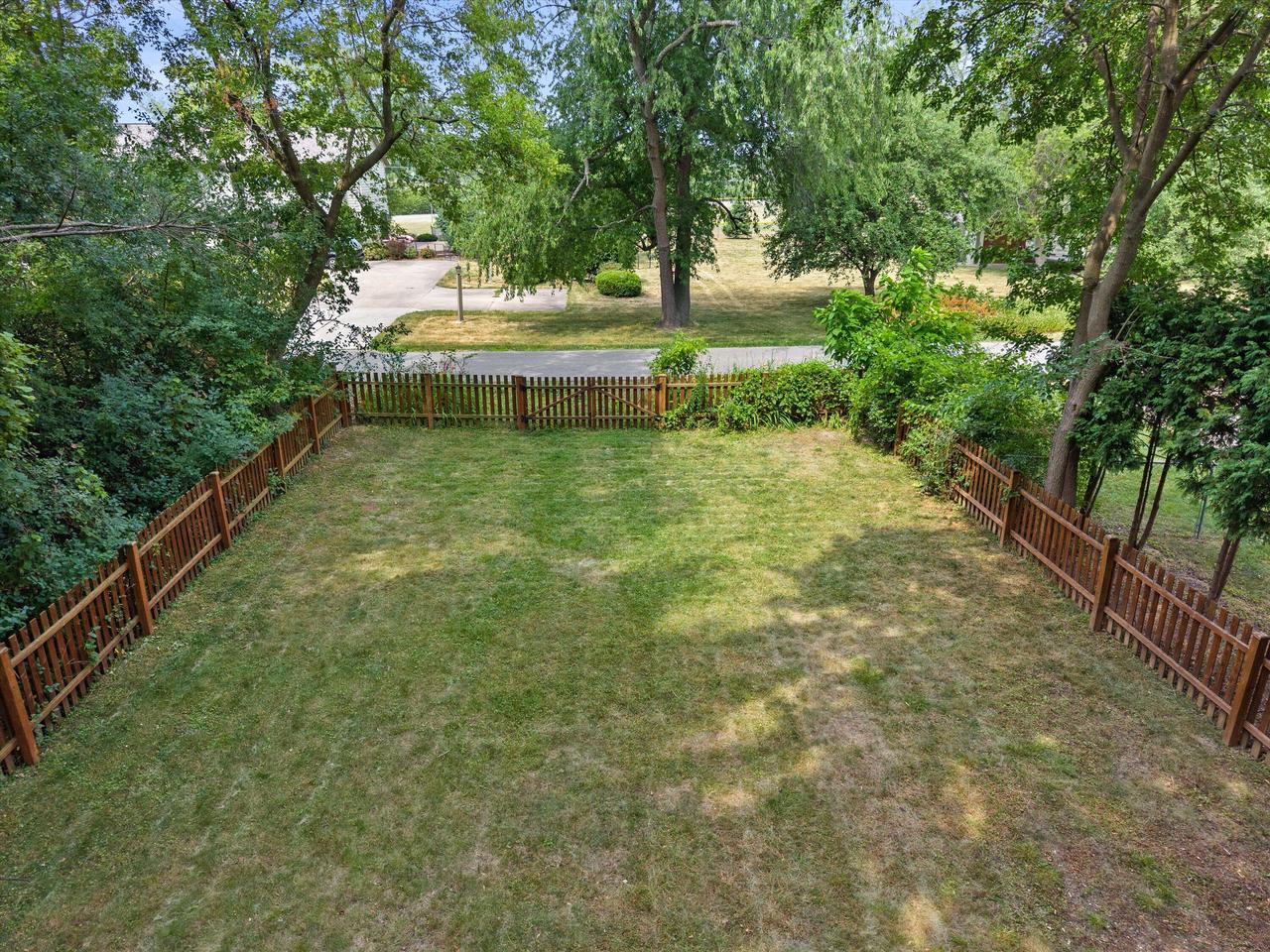 W342N4861 W Lindy LANE