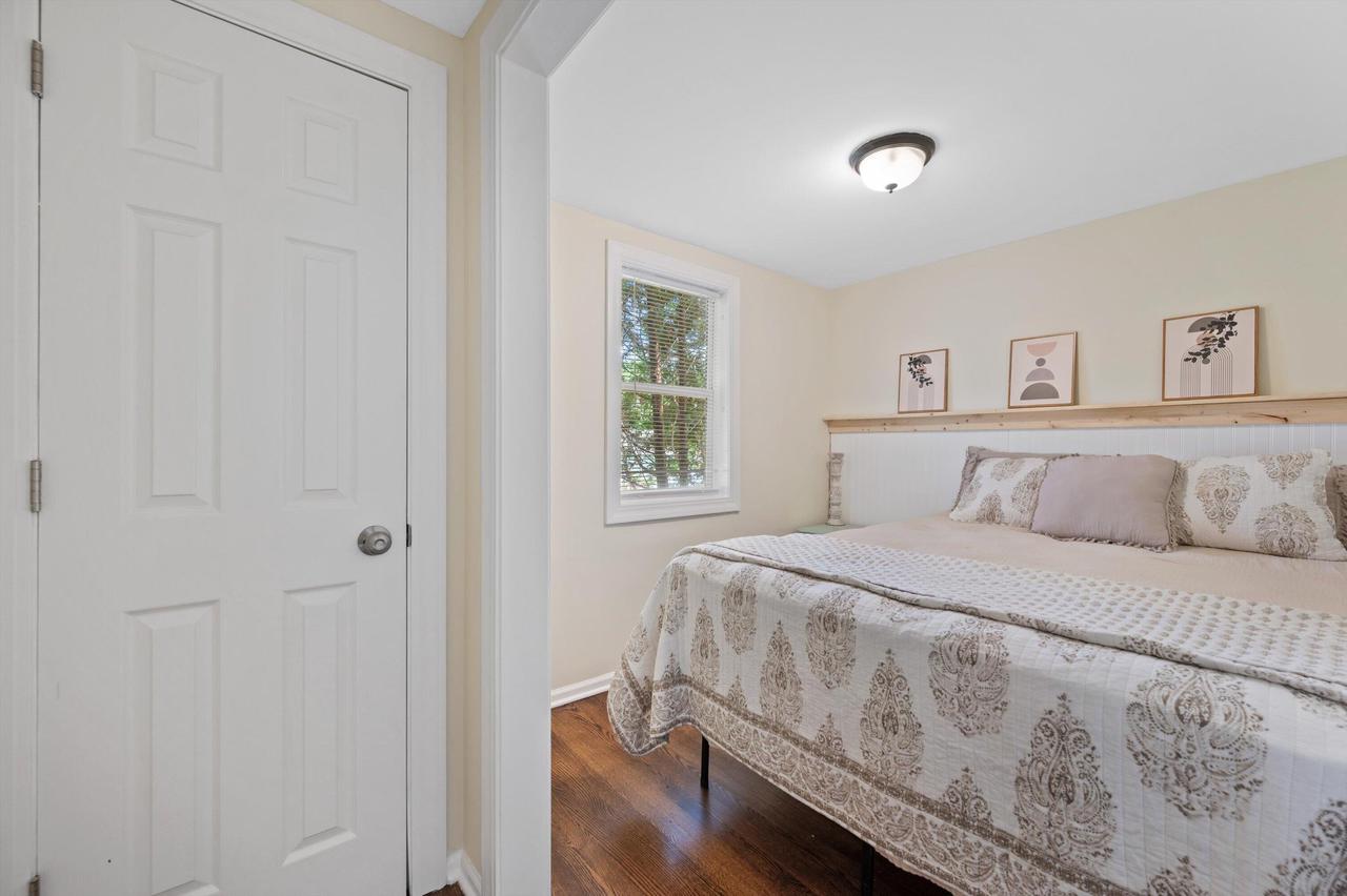 W342N4861 W Lindy LANE