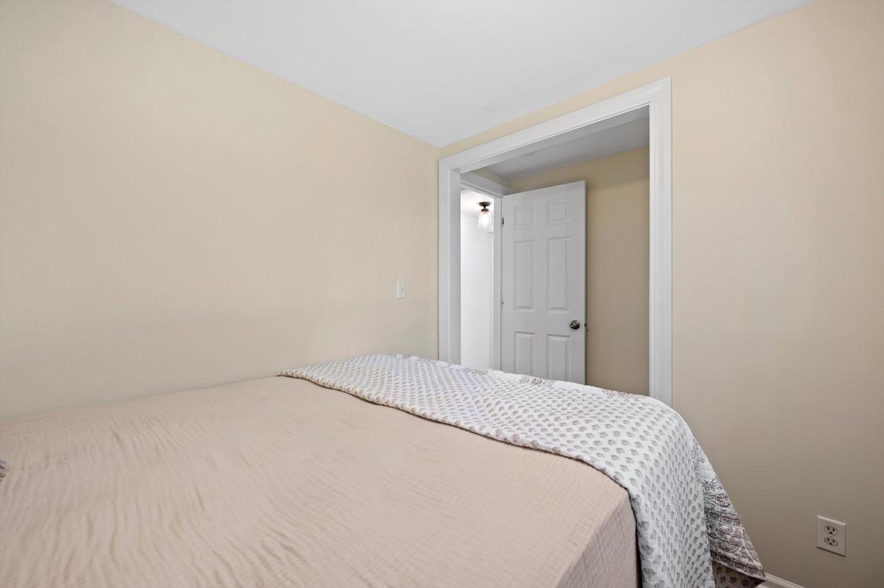 W342N4861 W Lindy LANE