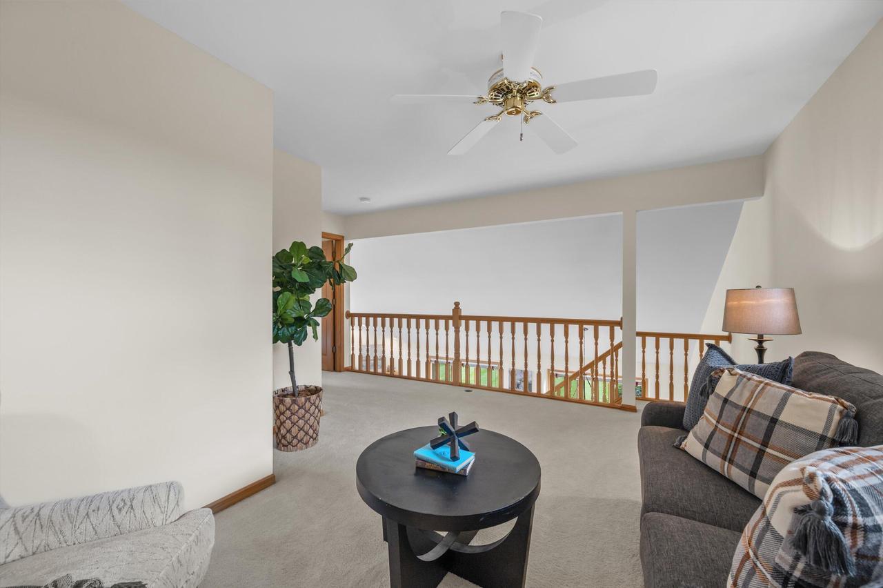 W240N2377 Range Line COURT B