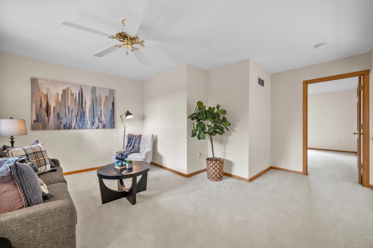 W240N2377 Range Line COURT B