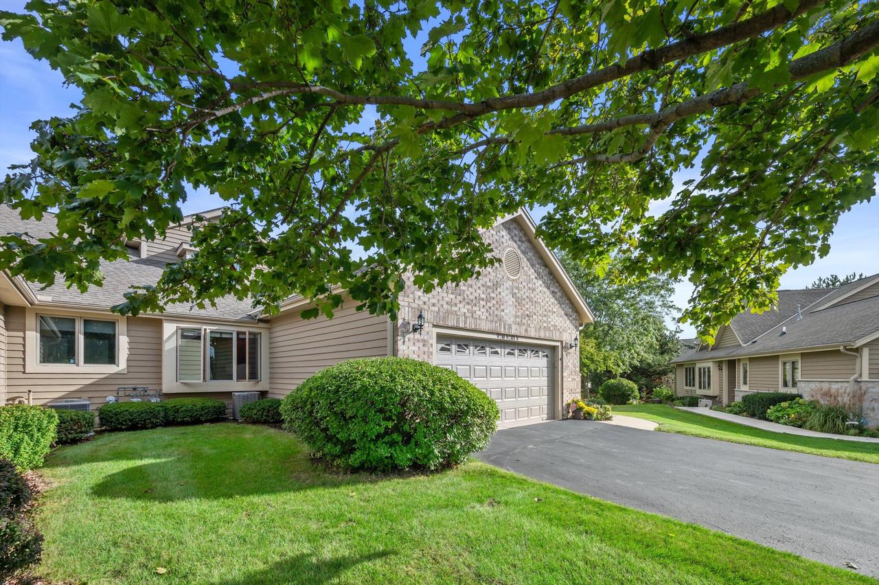 W240N2377 Range Line COURT B