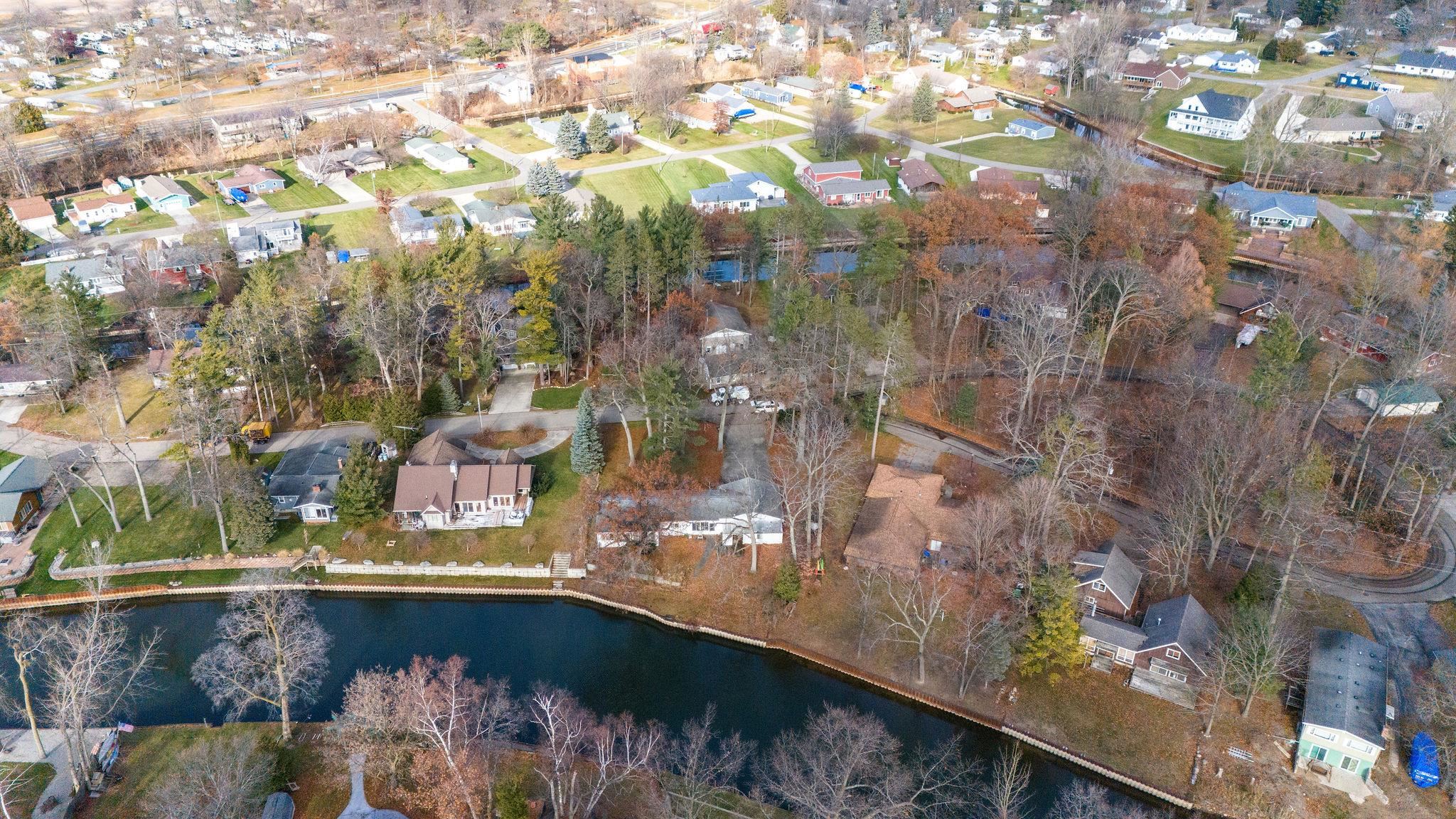 6717 Riverside Drive