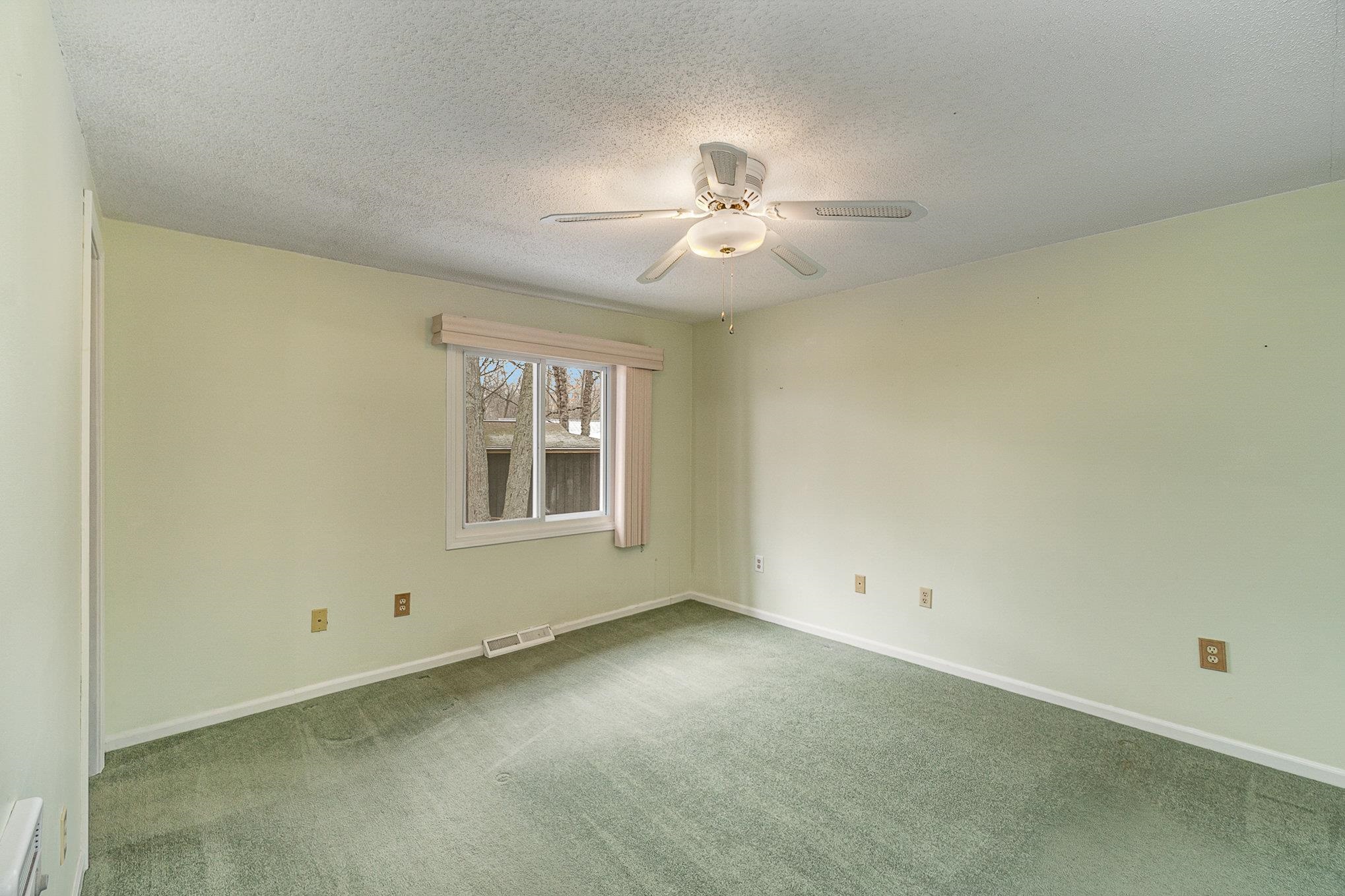 2414 N Peterson Drive