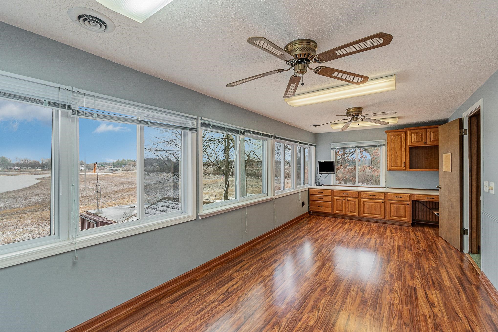 2414 N Peterson Drive