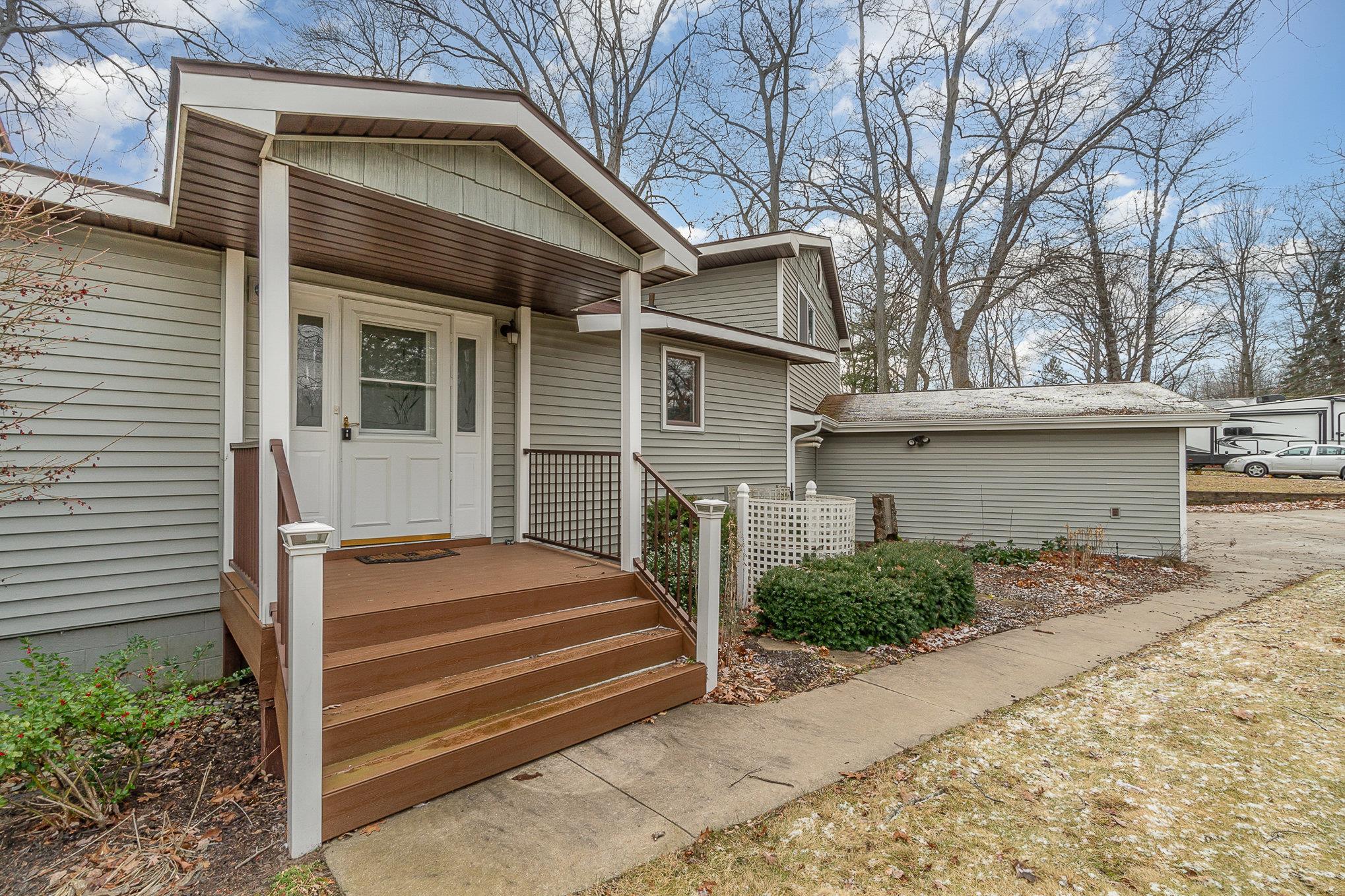 2414 N Peterson Drive