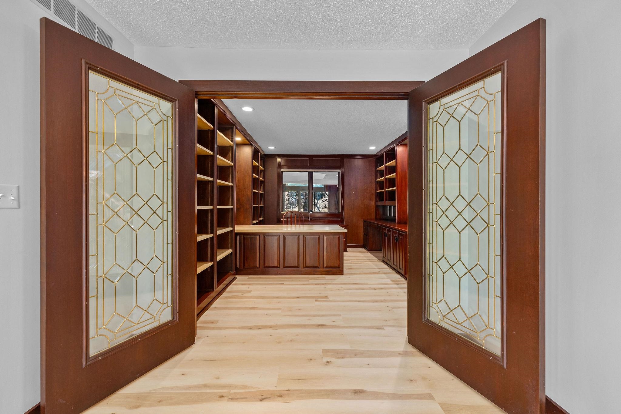 3848 E Southgate Drive