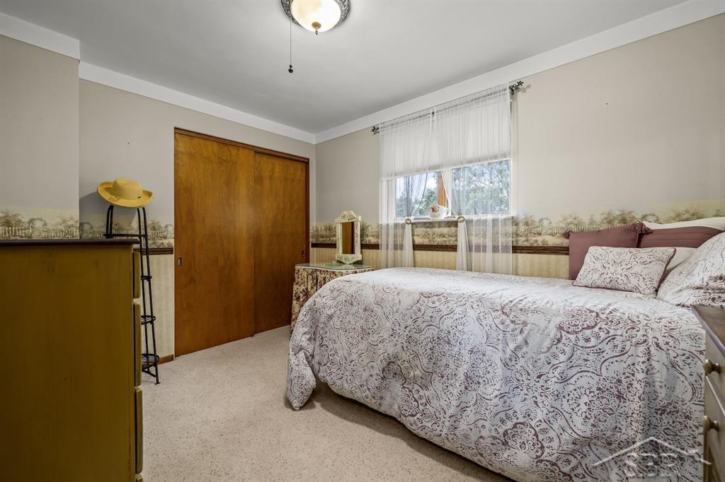 1114 Eddie Drive