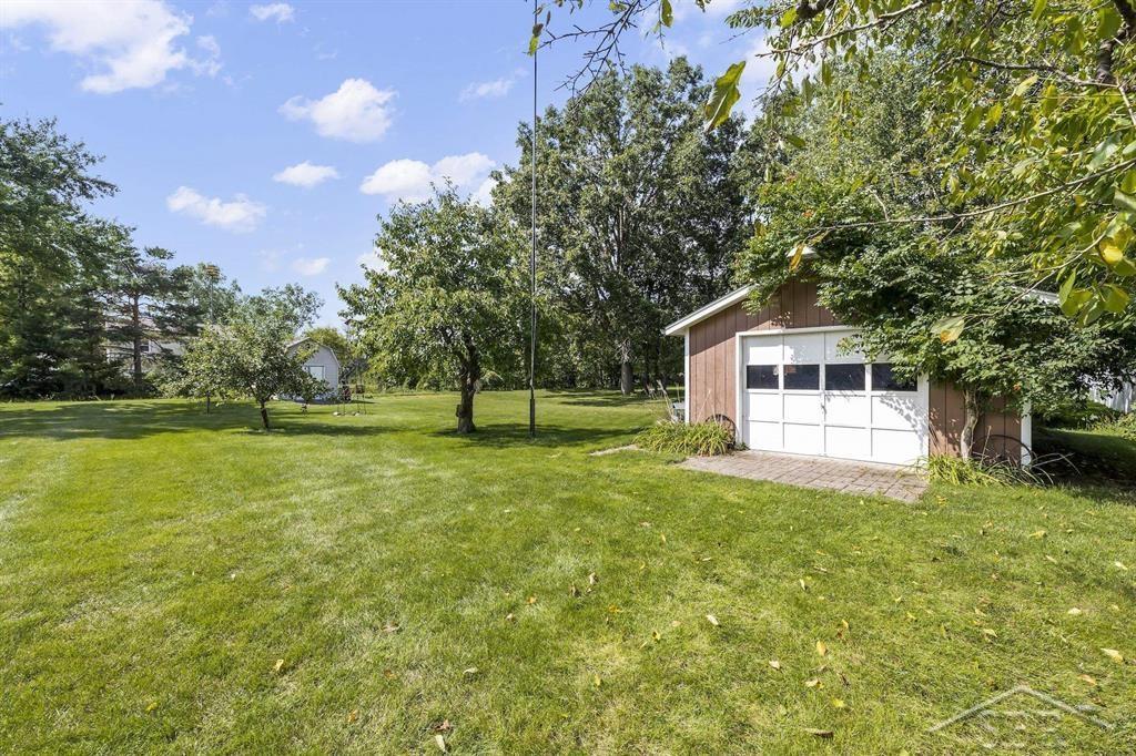 1114 Eddie Drive