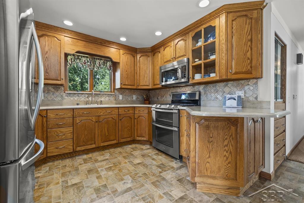 1114 Eddie Drive