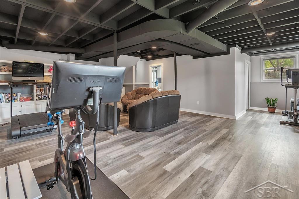 2500 Wood Court, Midland